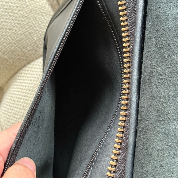 Vintage Coach Patricia Legacy Black Leather Flap Crossbody Bag - Picture 15 of 16